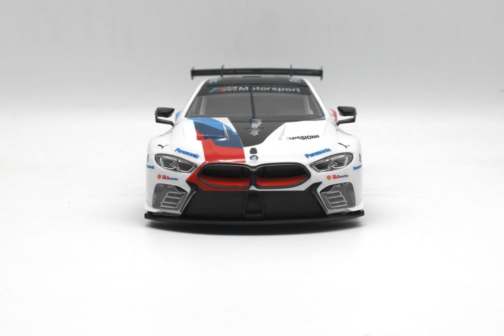 MASINUTA CONSTRUIBILA CU TELECOMANDA BMW M8 GTE SCARA 1 LA 18 [7]