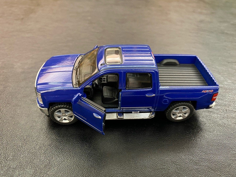 MASINUTA METALICA CHEVROLET SILVERADO 13CM SCARA 1 LA 46 [6]