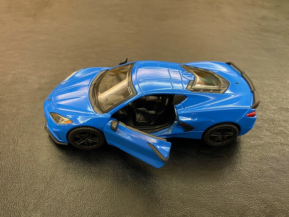 MASINUTA METALICA CORVETTE 13CM SCARA 1 LA 36 [9]