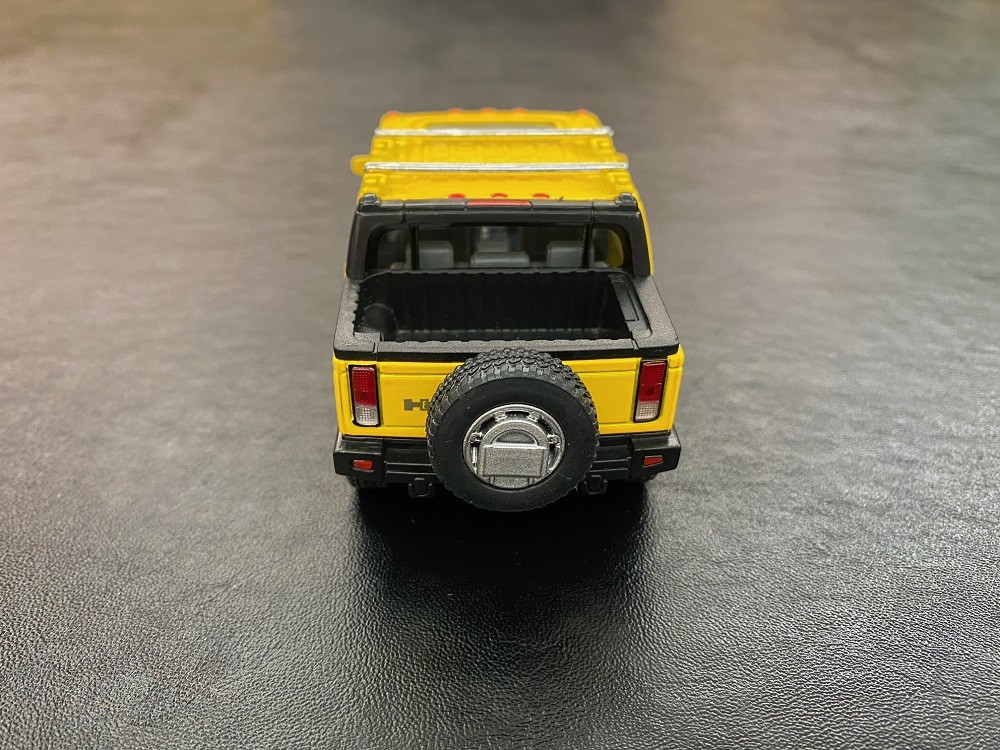 MASINUTA METALICA HUMMER 13CM SCARA 1 LA 40 [8]