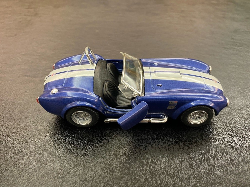 MASINUTA METALICA SHELBY COBRA 13CM SCARA 1 LA 32 [7]