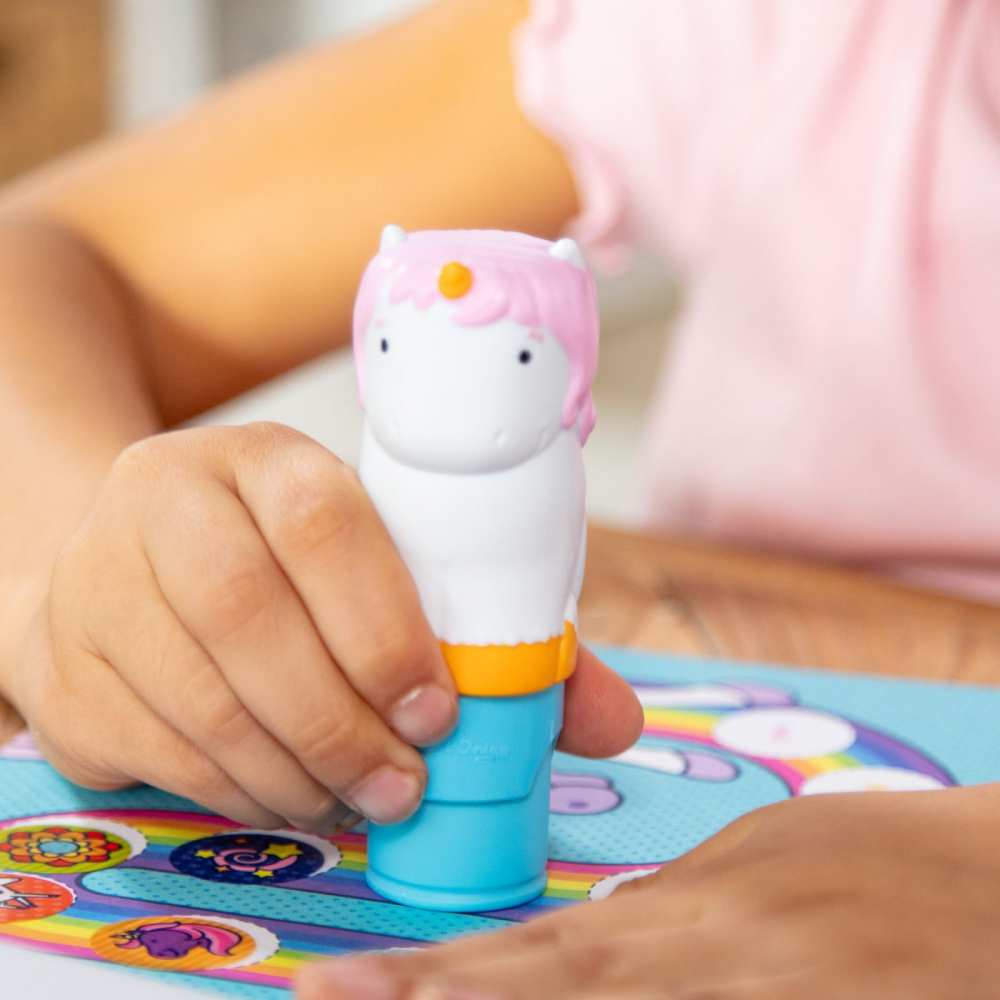 MELISSA AND DOUG SET DE JOACA AUTOCOLANTE SI STAMPILA REINCARCABILA UNICORN [5]