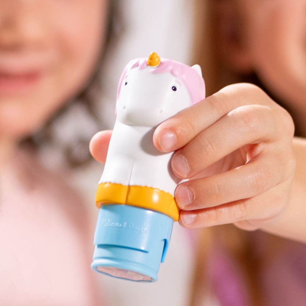 MELISSA AND DOUG SET DE JOACA AUTOCOLANTE SI STAMPILA REINCARCABILA UNICORN [7]