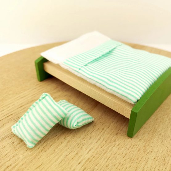 Mobilier din lemn pentru Dormitor cu pat [3]