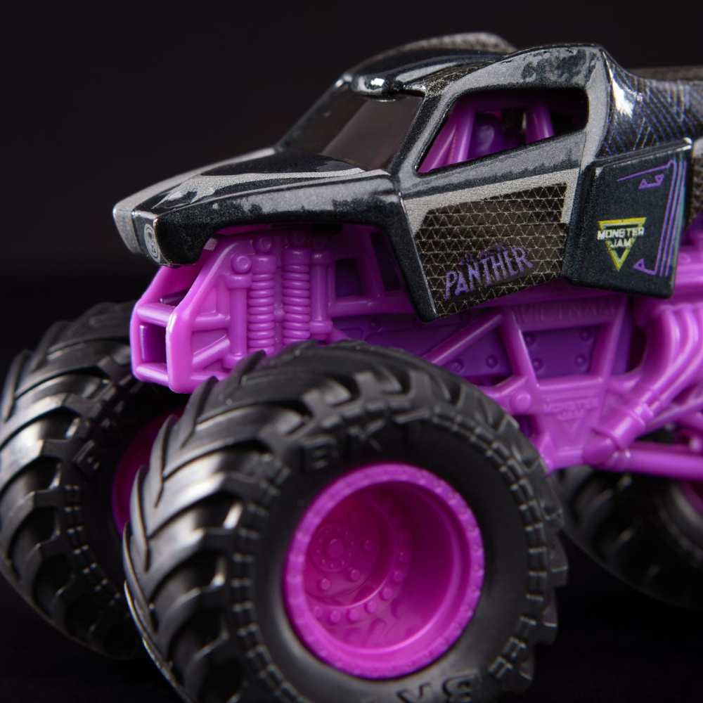 MONSTER JAM MARVEL CAMION GIGANT BLACK PANTHER SCARA 1 LA 64 [6]