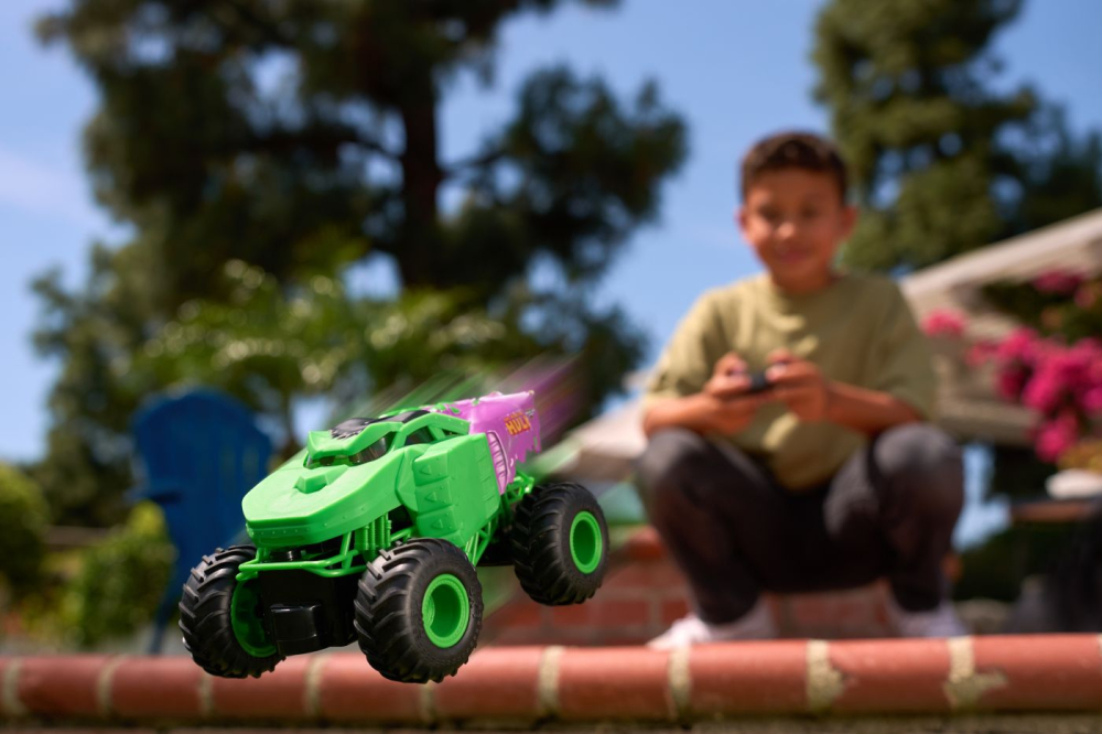 MONSTER JAM MARVEL CAMION GIGANT RC CU TELECOMANDA INCREDIBILUL HULK [4]
