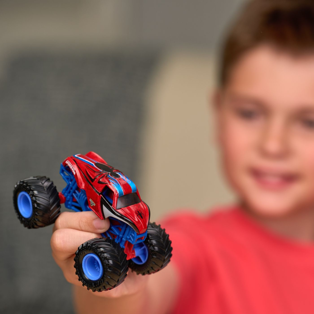MONSTER JAM MARVEL SET UIMITORUL SPIDER MAN BATALIA DIN ORASUL OMULUI NISIP [5]