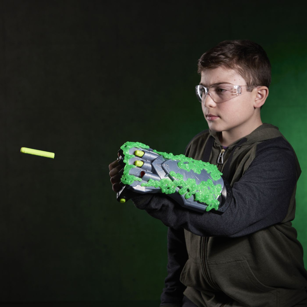 NERF BLASTER AVENGERS DOOMSDAY DOCTOR DOOM [5]