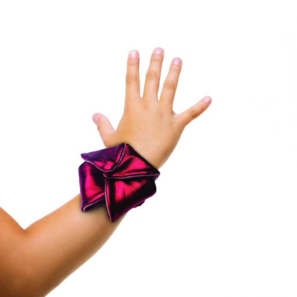 Papusa zana Aelia cu rochita si accesoriu pentru par,20 cm [5]