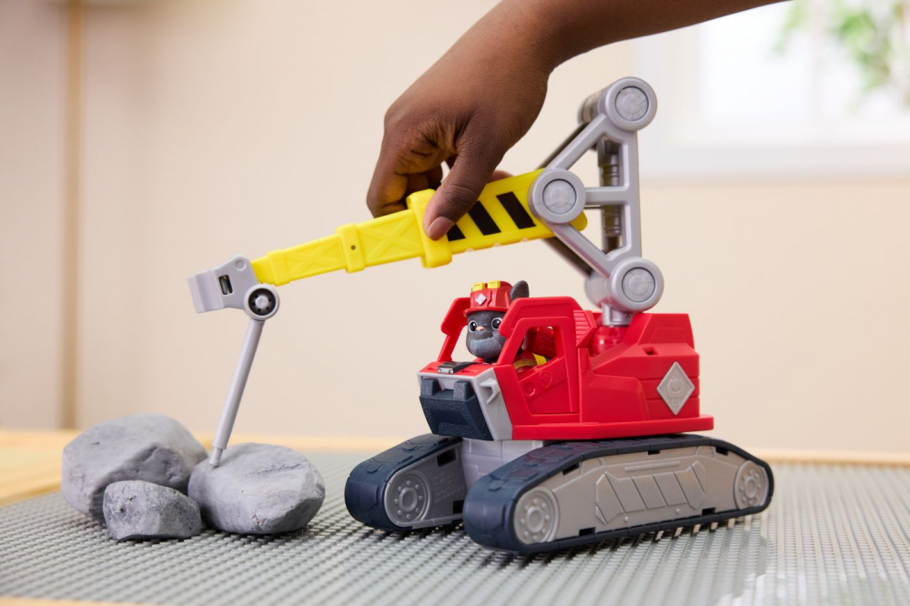 PATRULA CATELUSILOR RUBBLE SI ECHIPA SET VEHICUL EXCAVATOR SI FIGURINA CHARGER [7]