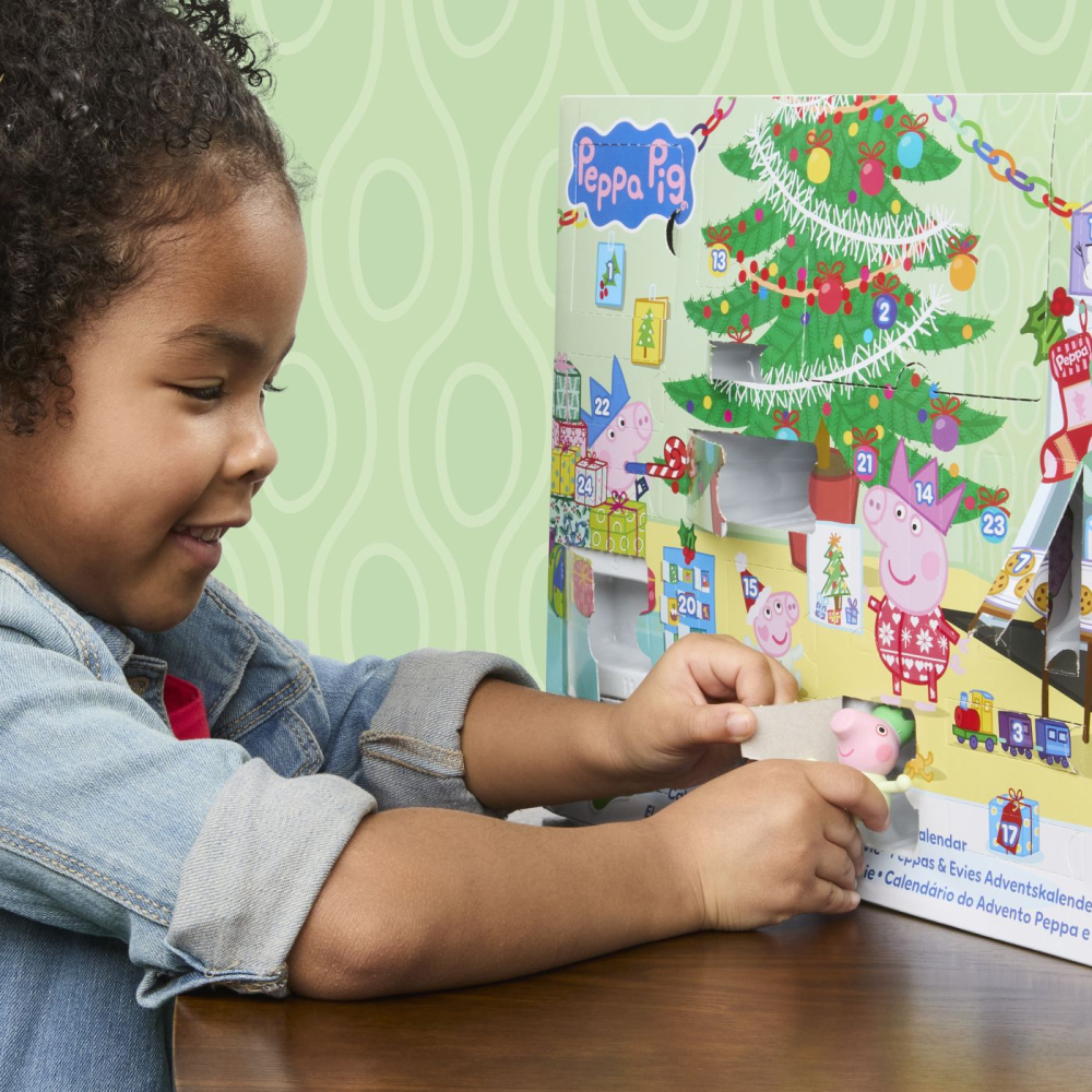 PEPPA PIG CALENDARUL DE ADVENT AL LUI PEPPA SI EVIE [9]
