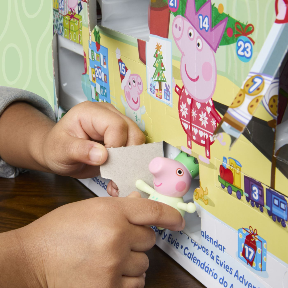 PEPPA PIG CALENDARUL DE ADVENT AL LUI PEPPA SI EVIE [2]