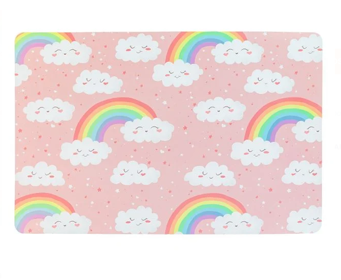 Plansa pentru plastilina si protectie masa, tip A3, plastic, imprimeu curcubeu, 43.5x28.5 cm