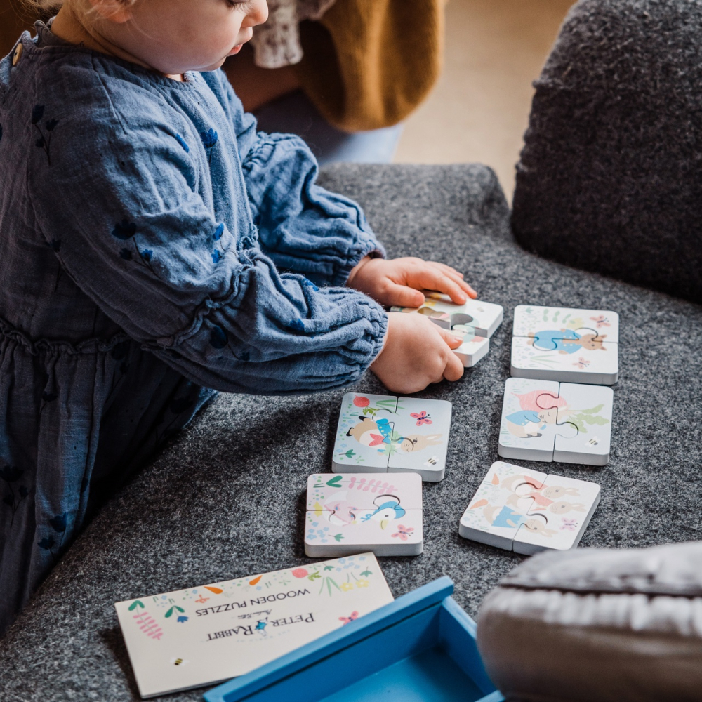 Puzzle-uri Peter Rabbit™ în cutie lemn, Orange Tree Toys [4]