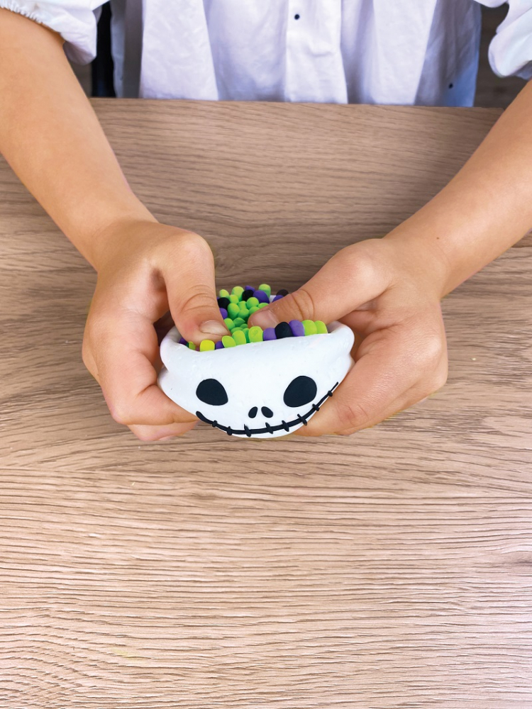 Set Air Clay cu argila usoara pentru modelaj Lovin - 6 culori - Squishy Hero - Scary Ghost [5]