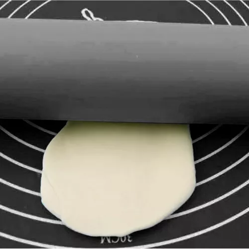 Set covoras si sucitor pentru aluat, silicon,antiderapant,negru [4]