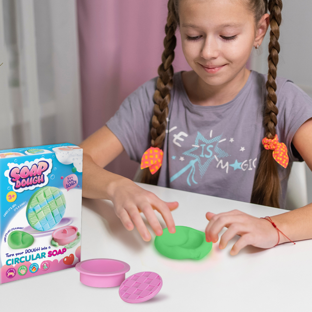 Set creativ DIY Strigo Fa-ti propriul sapun,model Cerc cu patrate,+3 ani [3]