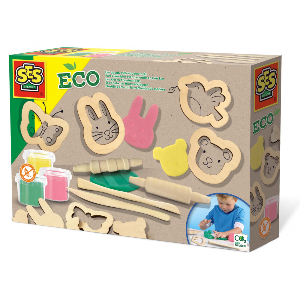 Set Plastilina eco cu unelte de lemn si accesorii incluse