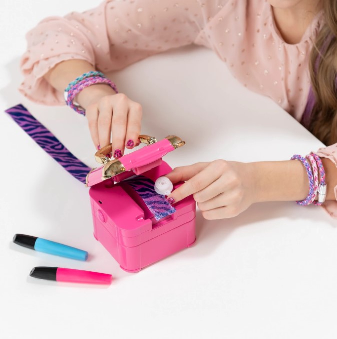 Set creativ Salonul de coafura-Hair Studio Hollywood [6]