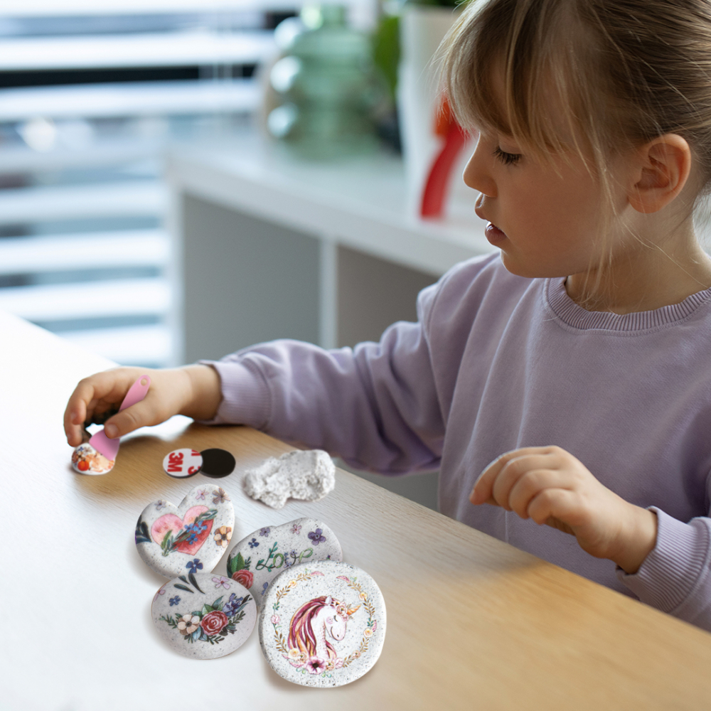 Set creativ Strigo DIY-Creeaza pietricele cu autocolante unicorn si accesorii incluse,+7 ani [2]