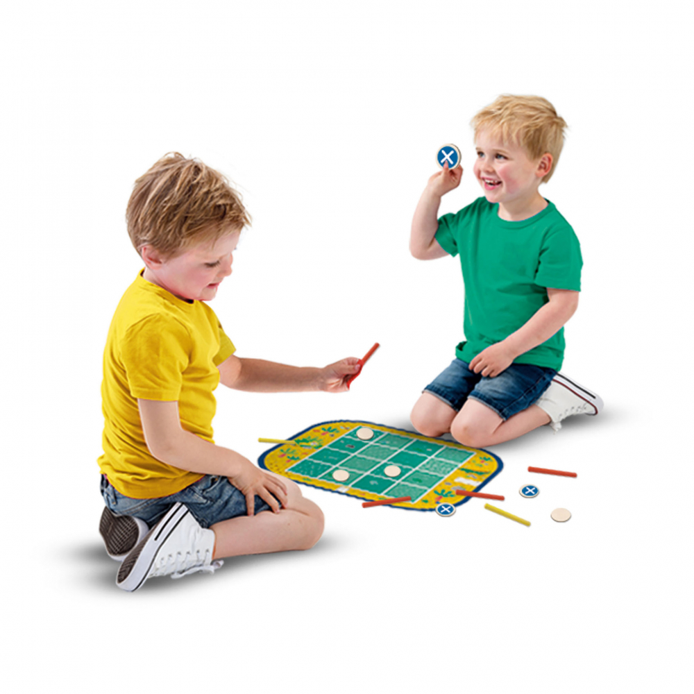 Set de 3 jocuri copii pentru petrecere- Connect Four, Dots and Boxes si joc de stivuire [3]