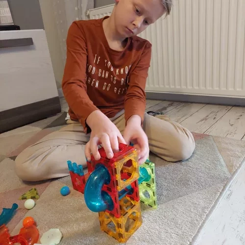 Set de constructie magnetic Marbel Run cu 75 piese,+ 4 ani [13]