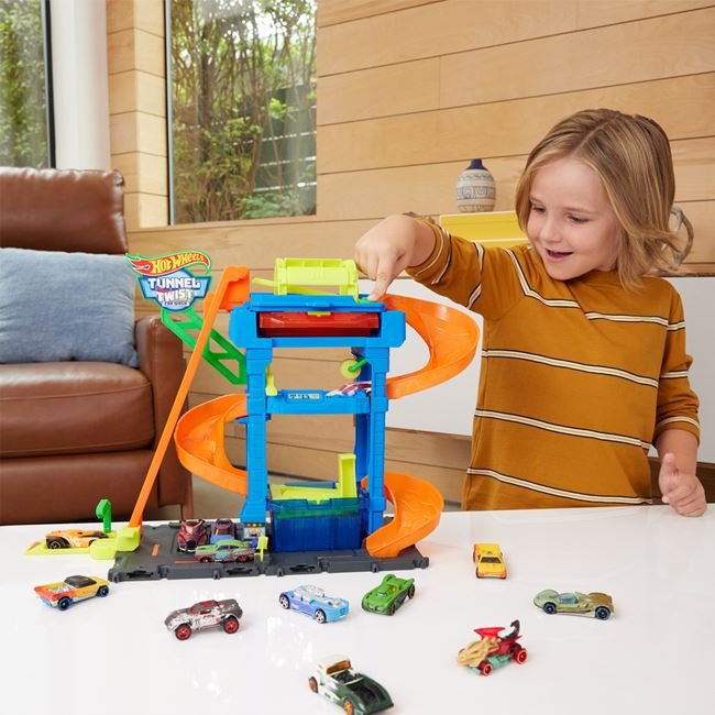 Set de joaca Hot Wheels Spalatorie Auto, +3 ani [4]