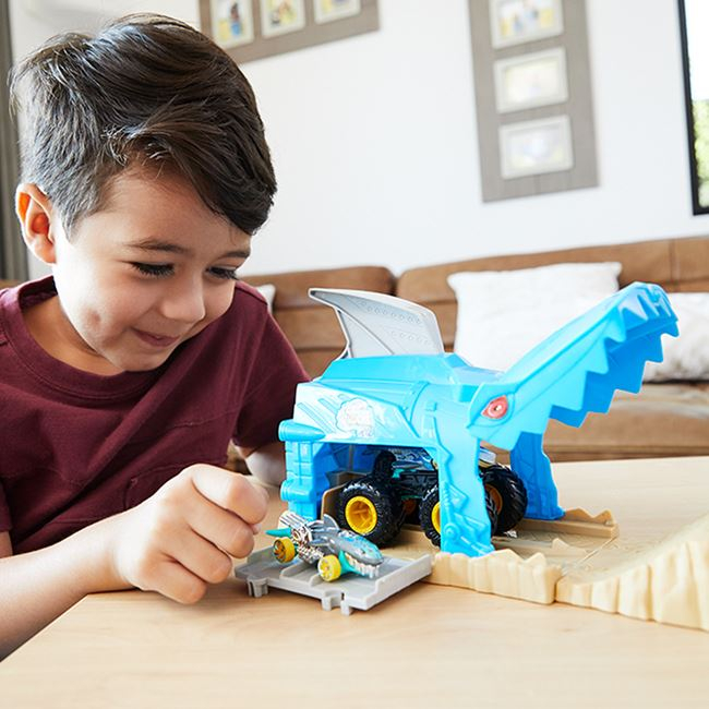 Set de joaca-Monster Trucks Shark Wreak Hot Wheels [2]