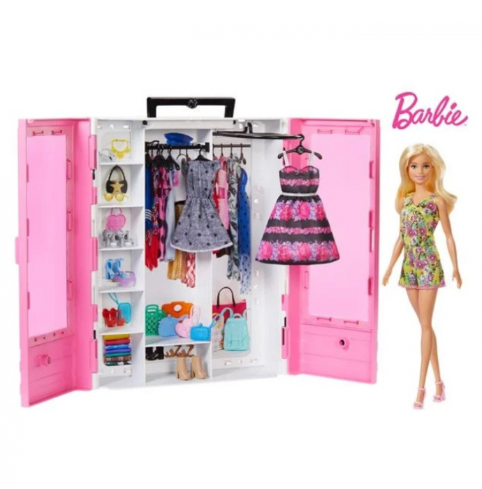 Set de joaca papusa barbie cu noua garderoba