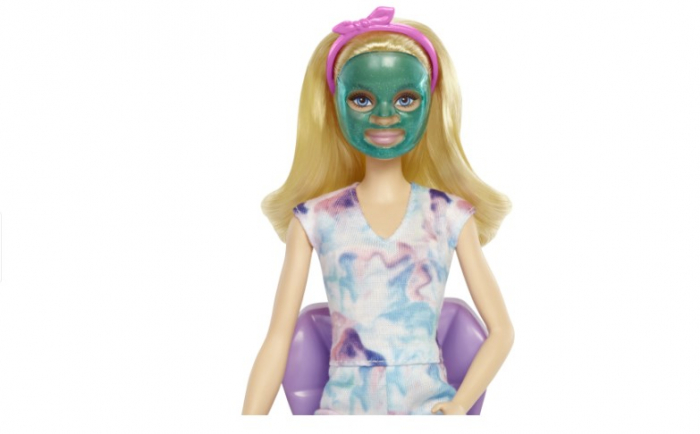 Set de joaca Papusa Barbie –O zi la salonul de cosmetica [9]