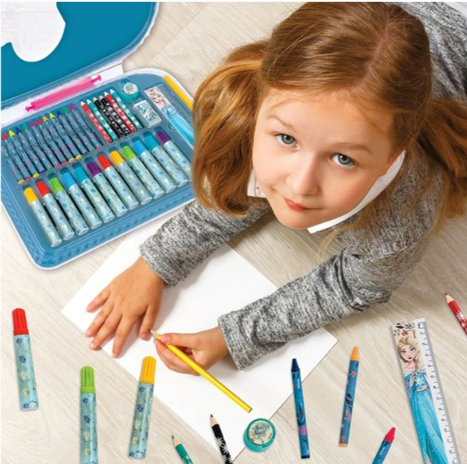 Set pentru desenat si colorat Frozen II [3]