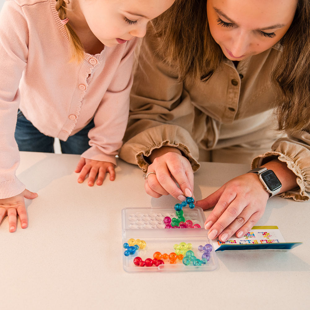 IQ Bubbles, joc de logică cu 120 de provocări, 7+ ani, ediție internațională Smart Games [5]