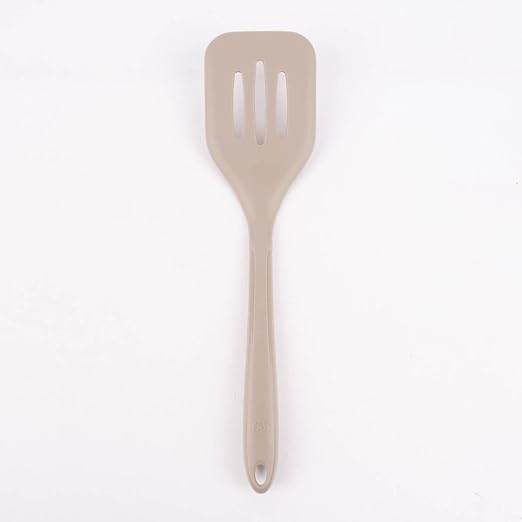 Spatula cu perforatii din silicon pentru gatit,diverse culori,30x7 cm