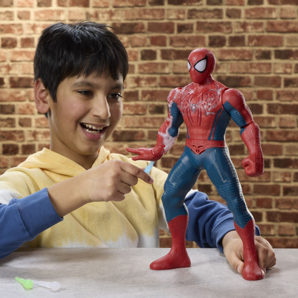 SPIDER MAN SET INCARCARE DE PUTERE CU FIGURINA SPIDER MAN SI ACCESORII 36.5CM [3]