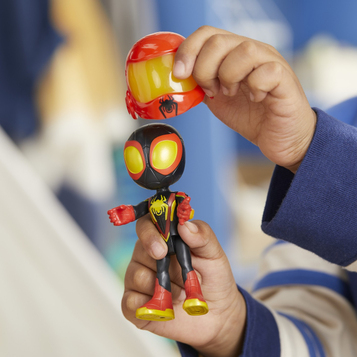 Spidey Set Mașinuță și Figurină Miles Morales  [3]