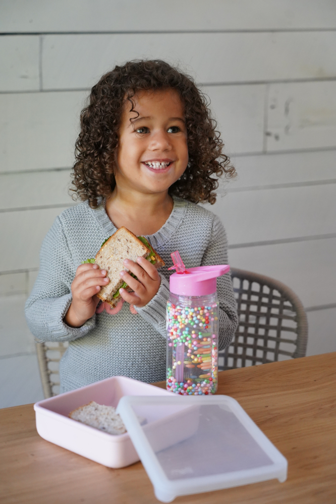 STICLA DE APA 300 ML CU PERETI DUBLI, MELII, CU BILE DIN SPUMA CULORI BAIETI [3]