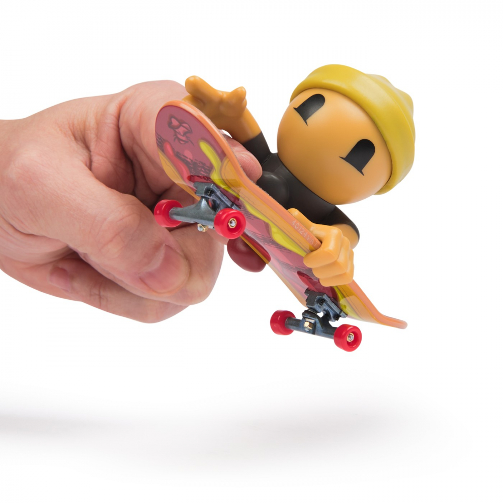 TECH DECH SK8 CREW PACHET PLACA SI FIGURINA 9.6CM CASCA GALBENA [9]