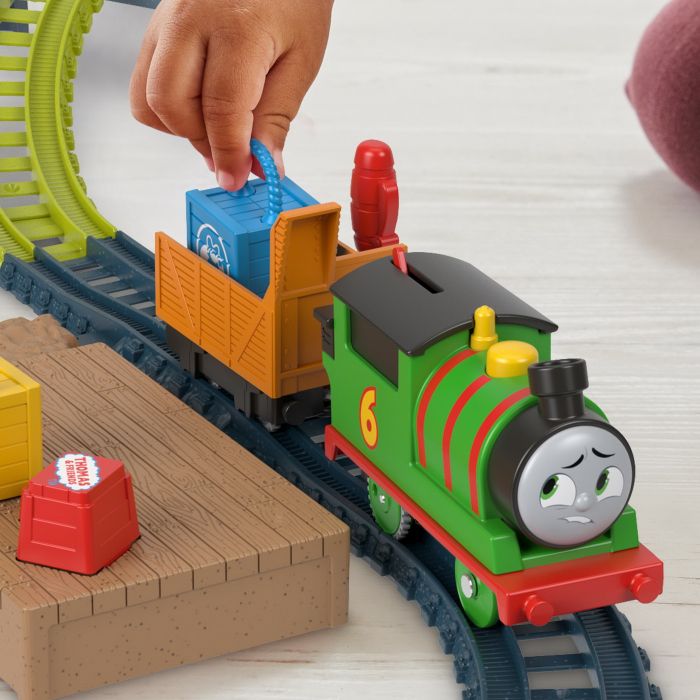 Thomas Set de Joaca cu Locomotiva Percy Motorizata  [6]