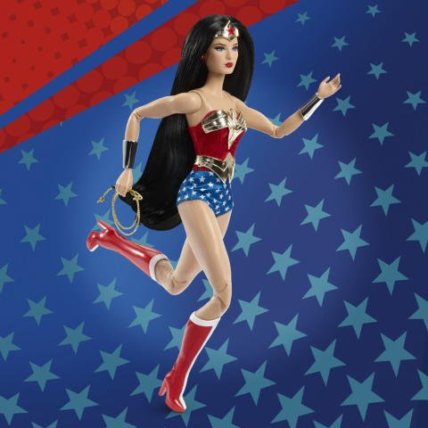 BARBIE SIGNATURE PAPUSA BARBIE WONDER WOMAN [4]