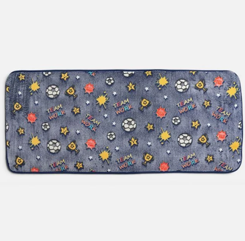 Covor dreptunghiular pentru copii model fotbal,Fosforescent,140x60 cm [0]