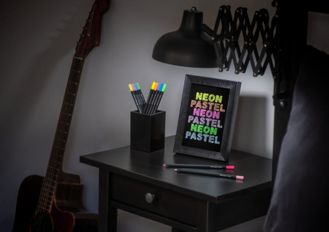 Creioane Black Edition Faber-Castell 12/set, pastel + neon, triunghiulare [3]