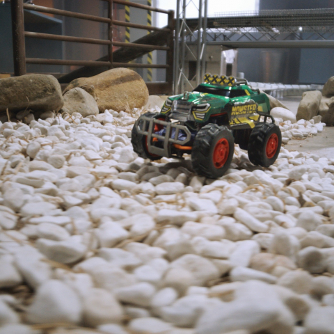 Masinuta Off-road cu caroserie interschimbabila si 2 viteze de control [4]