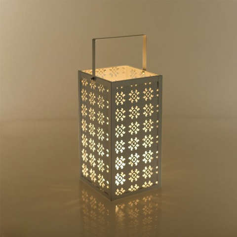 Felinar decorativ cu maner,model flori perforate,metal,13x13x26 cm [1]