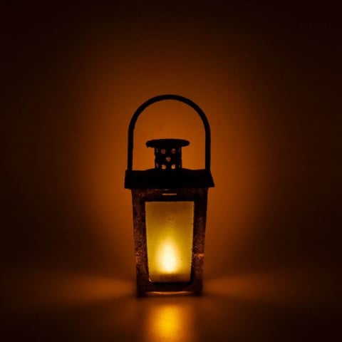 Felinar decorativ cu maner si lumanare led,auriu glitter,7x7x16cm [1]