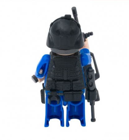 Figurină Polițist 9 cm [3]