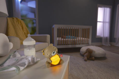 FISHER PRICE URSULET CU SUNETE SI LUMINI [9]