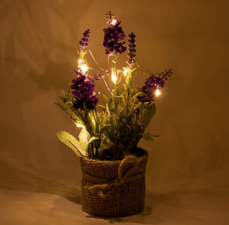 Flori de lavanda artificiale  cu 25 leduri in ghiveci acoperit cu panza de iuta [1]