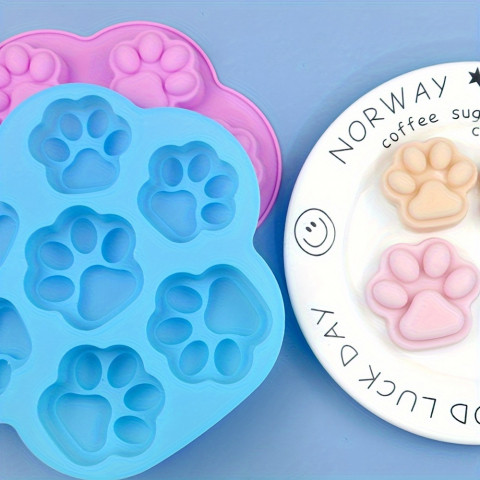 Forma din silicon pentru biscuiti,forma de labuta de catel,diverse culori,20x19.5 cm [4]