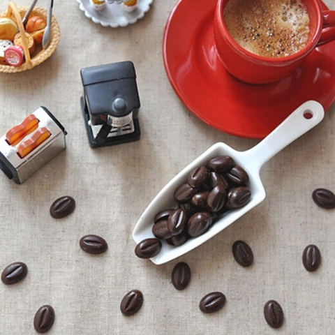 Forma din silicon pentru bomboane, model boabe de cafea, 18x11x1 cm [4]