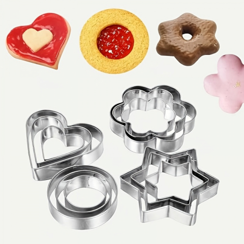 Articole Bucatarie - Forme metalice pentru fursecuri,4 modele,12 bucati/set